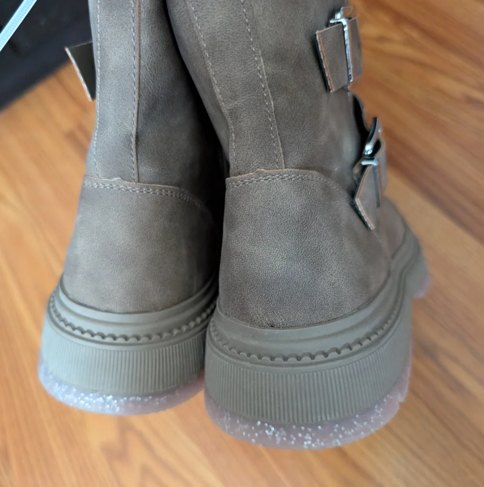 DKNY  Crissa Buckles Moto Boots